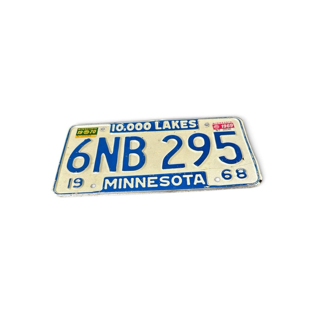 Vintage Minnesota 1968 - 10,000 Lakes - US Car License Plate 6NB-295